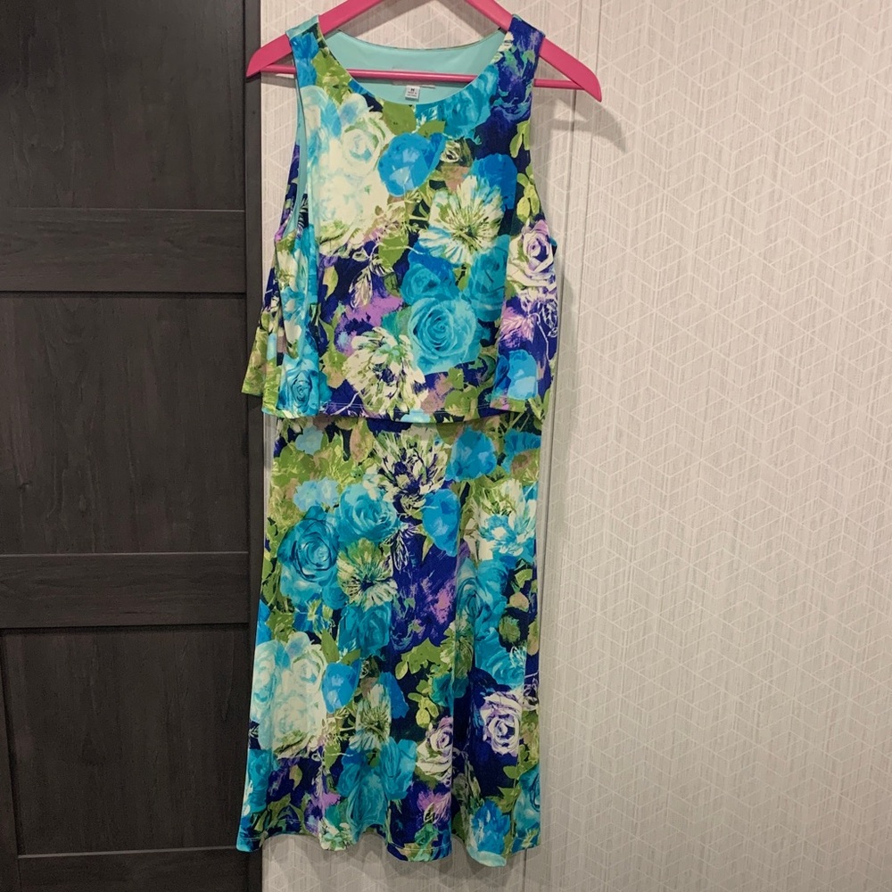 Shelby & Palmer Green Turquoise & blue Floral sleeveless Dress Size Med Like NEW